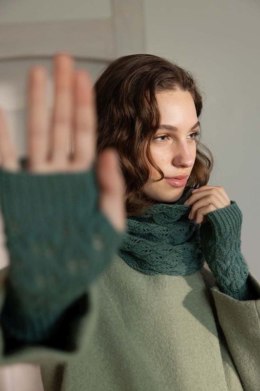 Anleitung Nr. 18556 Loop aus Cashmere Lace (Lang Yarns)