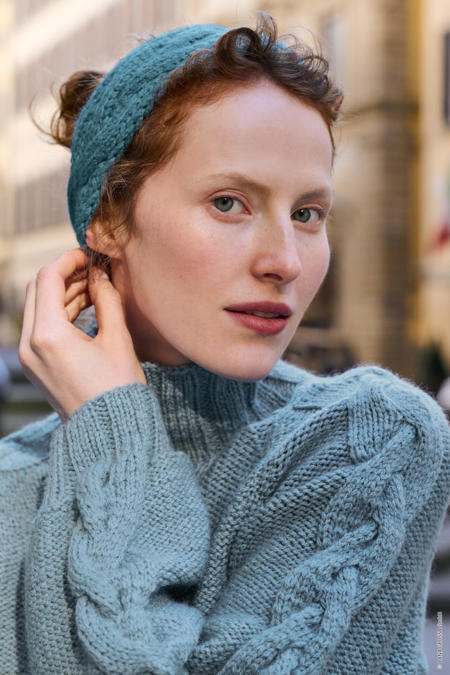 Anleitung Nr. 19050 Zopf-Raglan-Pullover aus Alta Moda Alpaca