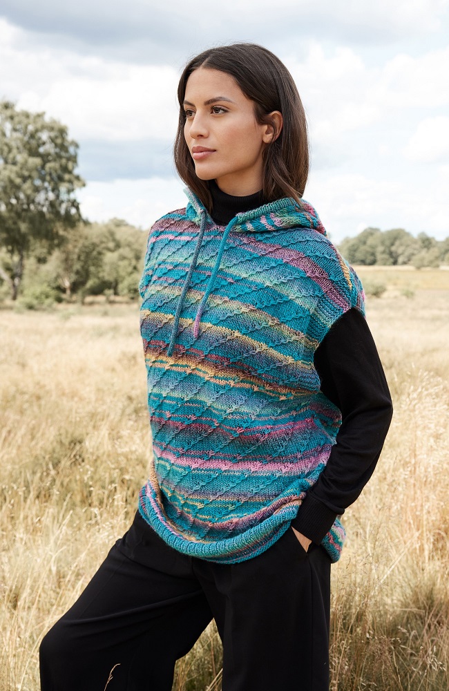 Anleitung Nr. 17899 Hoodie-Pullunder aus Gomitolo Magico