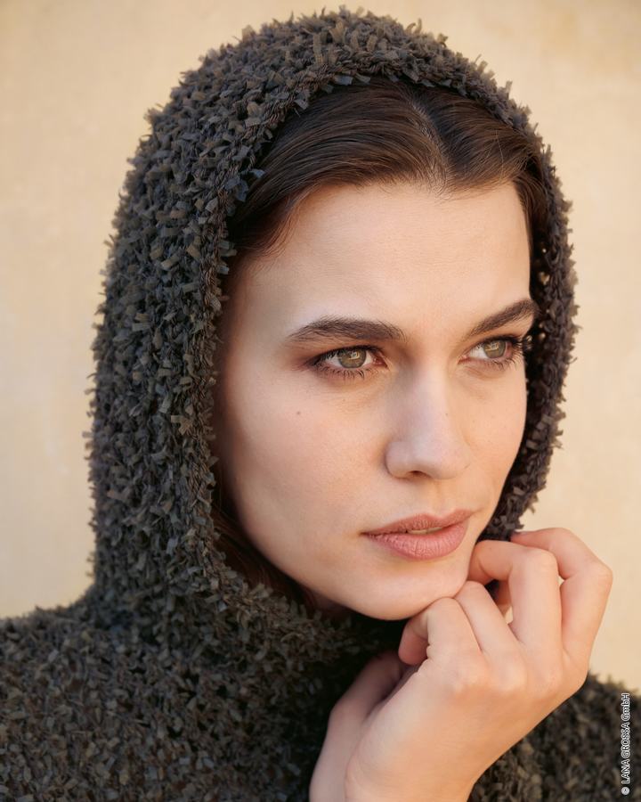 Anleitung Nr. 19380 Hoodie-Weste aus Frizzante (Lana Grossa)