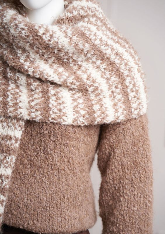 Anleitung Nr. 17063 Schultertuch Waldorf aus Soft Boucle (Rowan)
