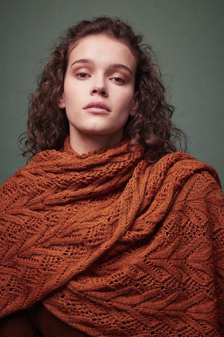 Anleitung Nr. 18875 Schultertuch "Gillian" aus Nomad (Lang Yarns)