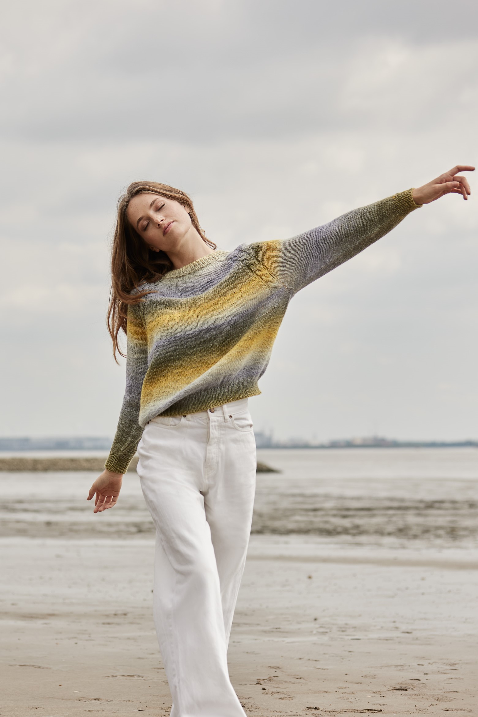 Anleitung Nr. 15612 Pullover aus Gomitolo Versione