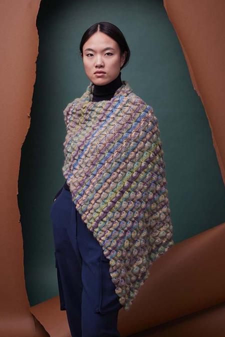 Anleitung Nr. 18886 Schultertuch "Rosalba" aus Aurora (Lang Yarns)