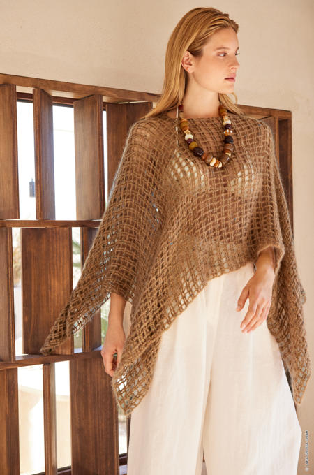 Anleitung Nr. 19455 Häkelponcho aus Natural Superkid Tweed