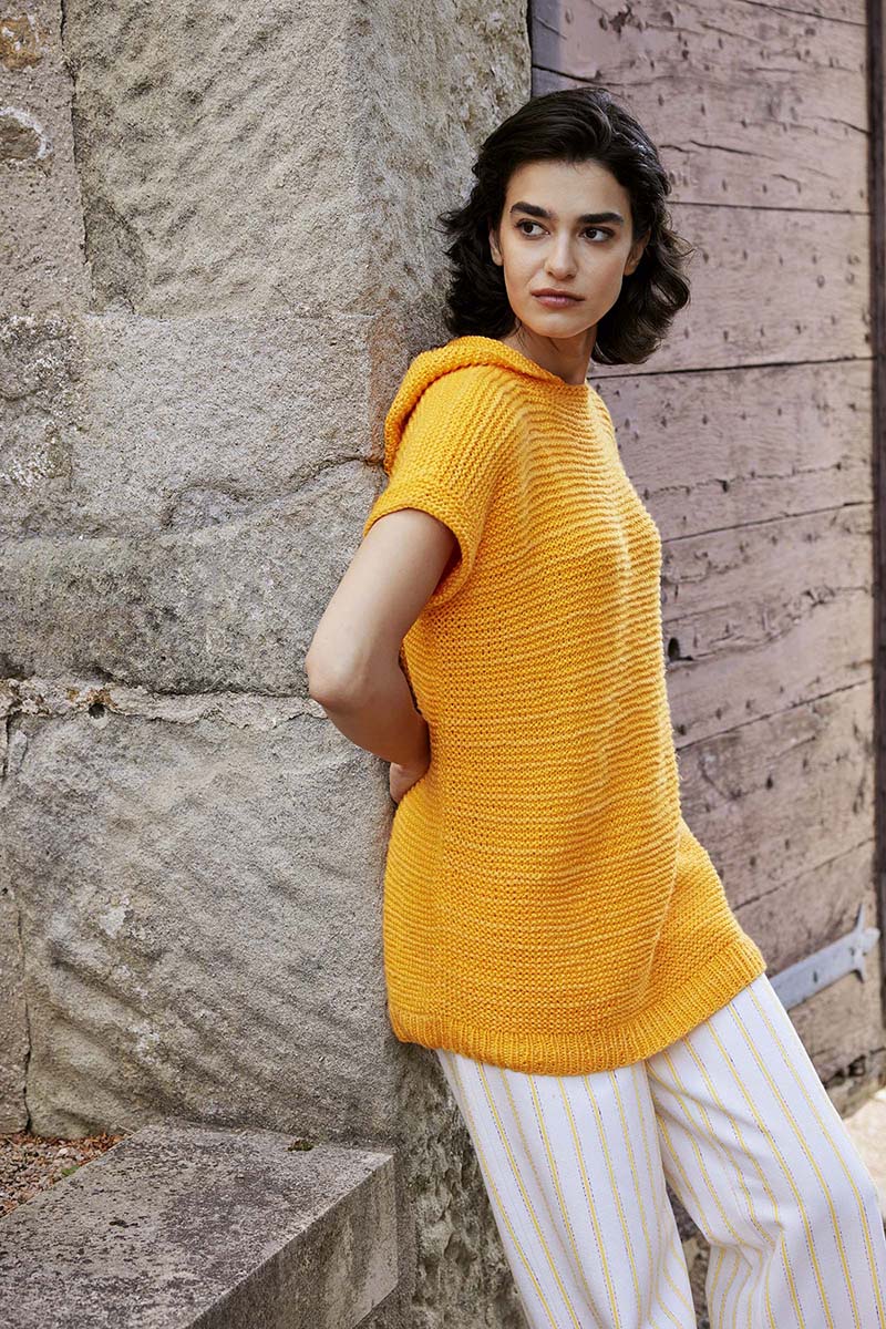 Anleitung Nr. 18336 Pullover mit Kapuze "Castle Keep" aus Glow (Lang Yarns)