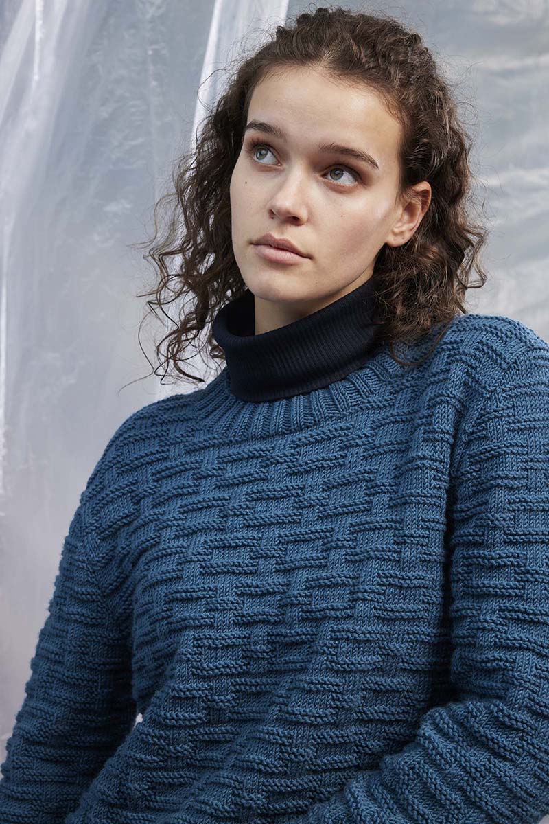 Anleitung Nr. 18859 Pullover "Ashley" aus Merino 120 (Lang Yarns)